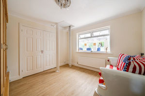 Photo 9- click for photo gallery